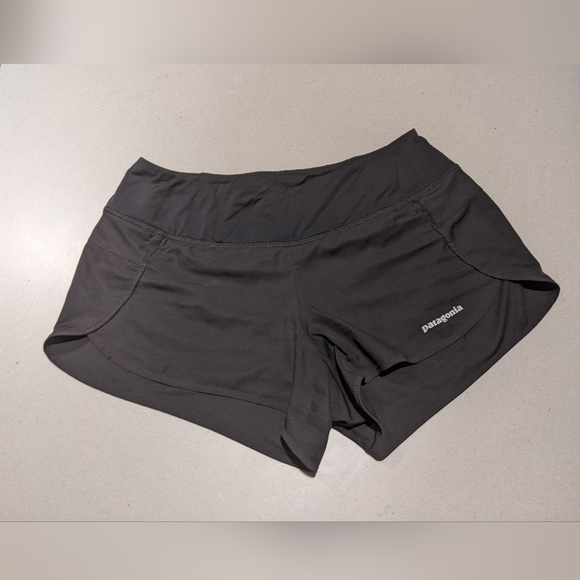 Patagonia - Women's Strider Shorts 3.5" STY24654SP19 | Black | Small - Picture 5 of 12